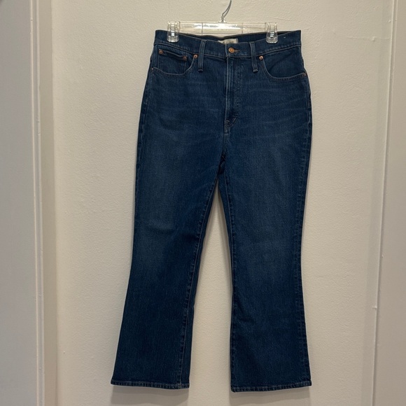 Madewell The Perfect Vintage Flare Crop — size 30 - Picture 7 of 8